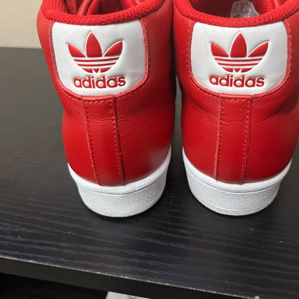 ADIDAS - Picture 3 of 4